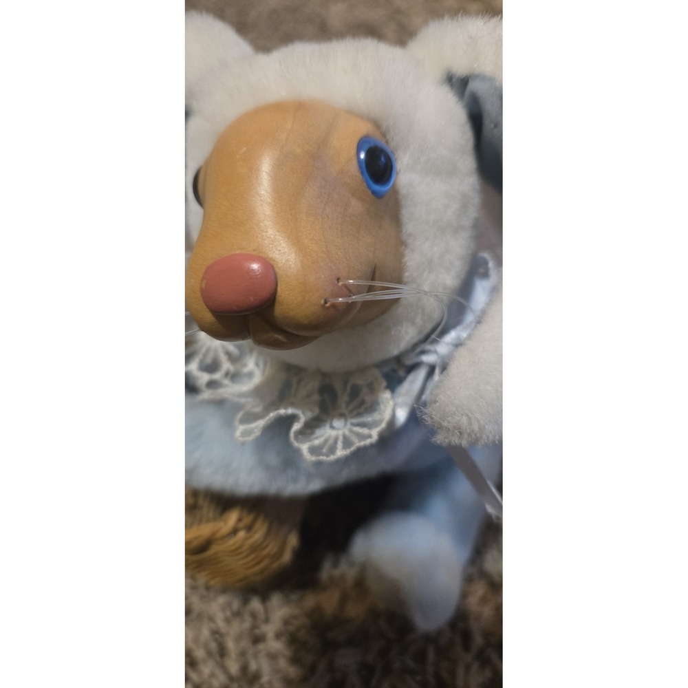 Robert Raikes Wood Face Bunny Rabbit Plush Daniel Stuffed Animal Basket No Egg - Picture 4 of 16